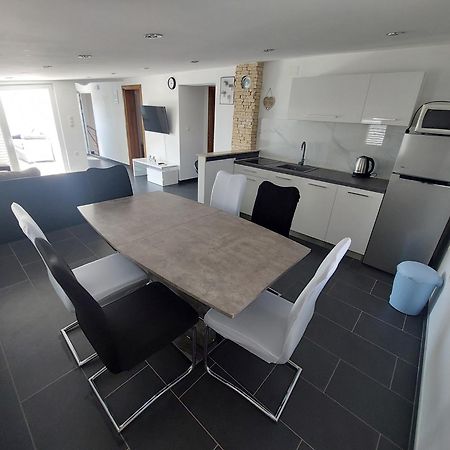 Apartman Nella Biograd Na Moru Eksteriør bilde